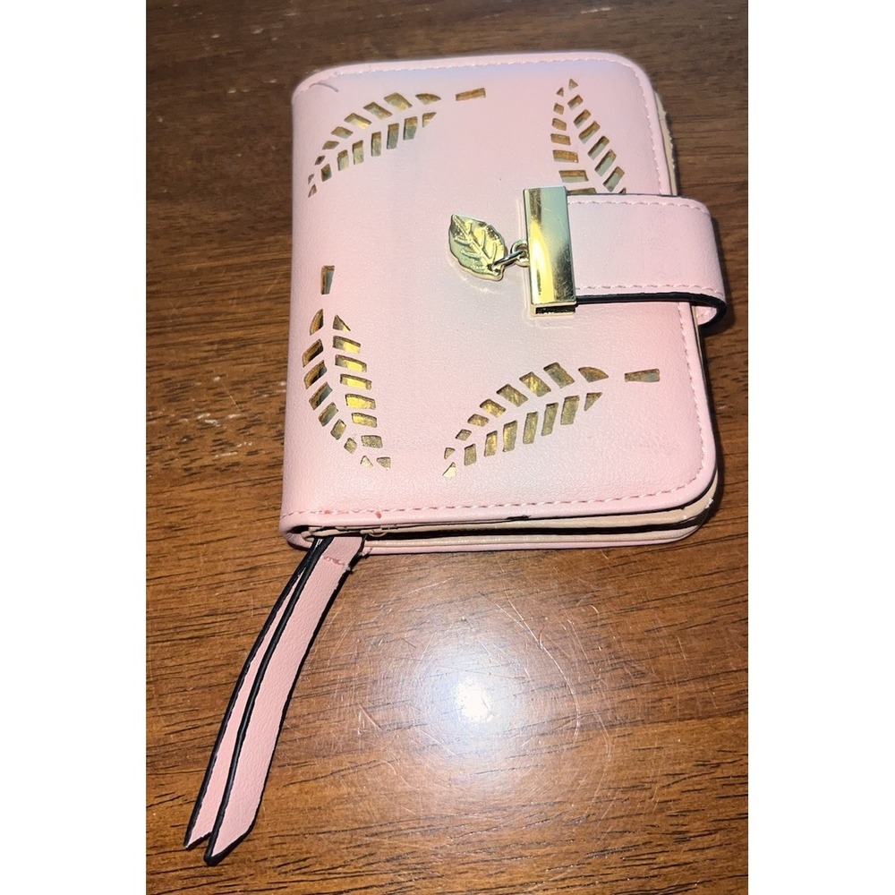 Pink Faux Leather Cutout Leaf Small Bifold Wallet Gold Zipper Pocket Gold Charm